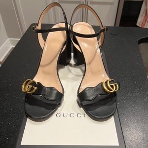 Leather mid-heel sandal